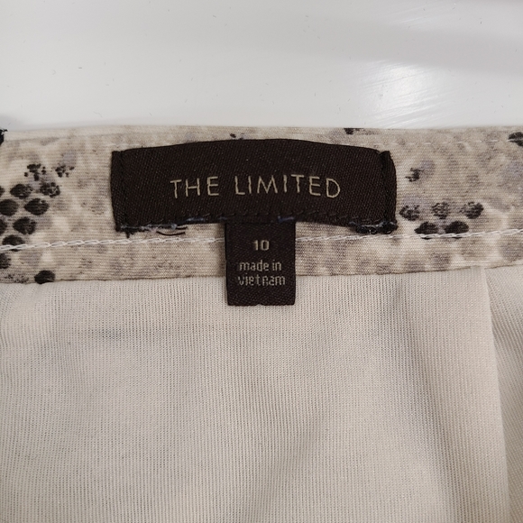 The Limited snake print knee length pencil skirt - Picture 3 of 3